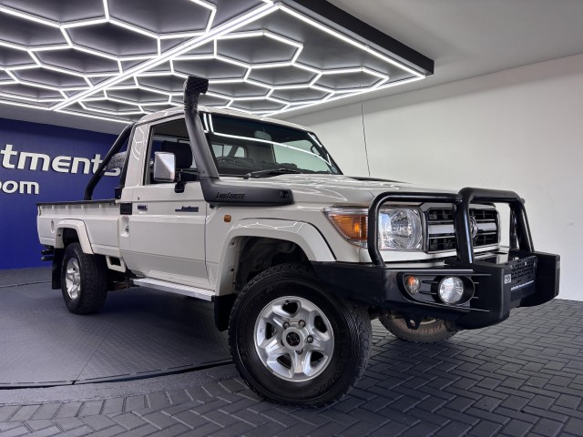 BUY TOYOTA LAND CRUISER PICK UP 2020 LAND CRUISER 79 4.5D P/U S/C, Auto Investments Wonderboom